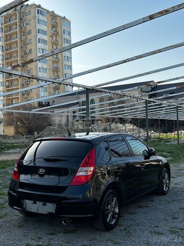 Hyundai i30 2009, 177,000 km - 1.4 л - Bakı