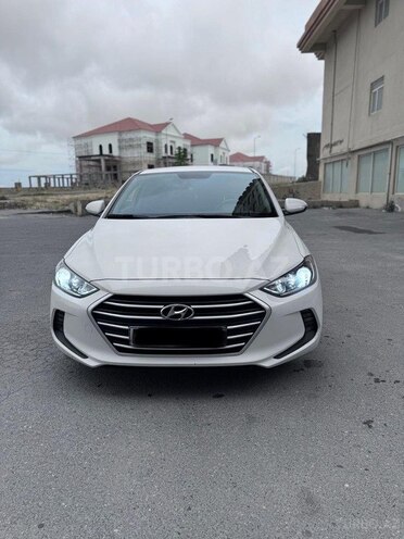 Hyundai Avante 2016, 140,000 km - 1.6 l - Bakı