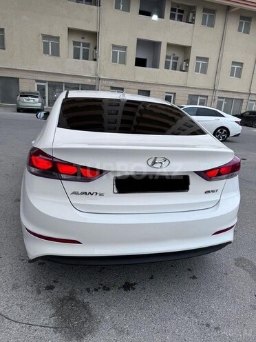Hyundai Avante 2016, 140,000 km - 1.6 l - Bakı