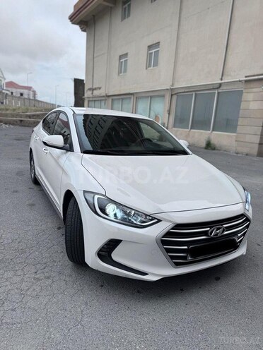 Hyundai Avante 2016, 140,000 km - 1.6 l - Bakı