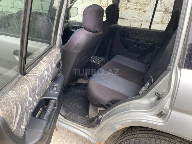 Mitsubishi Pajero io 1999, 380,000 km - 1.8 л - Bakı