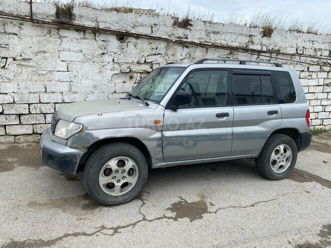 Mitsubishi Pajero io 1999, 380,000 km - 1.8 л - Bakı