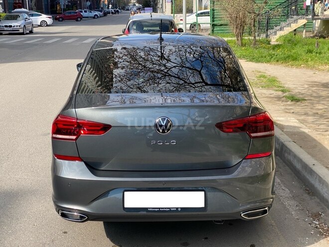 Volkswagen Polo 2021, 44,000 km - 1.6 л - Bakı