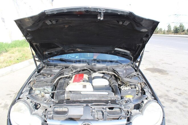 Mercedes C 230 2001, 334,900 km - 2.3 л - Bakı