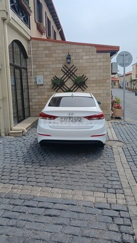 Hyundai Elantra 2016, 114,988 km - 2.0 l - Bakı