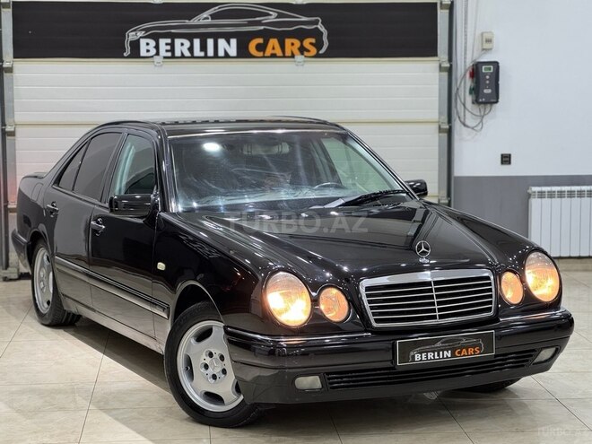 Mercedes E 220 d 1999, 297,000 km - 2.2 l - Bakı