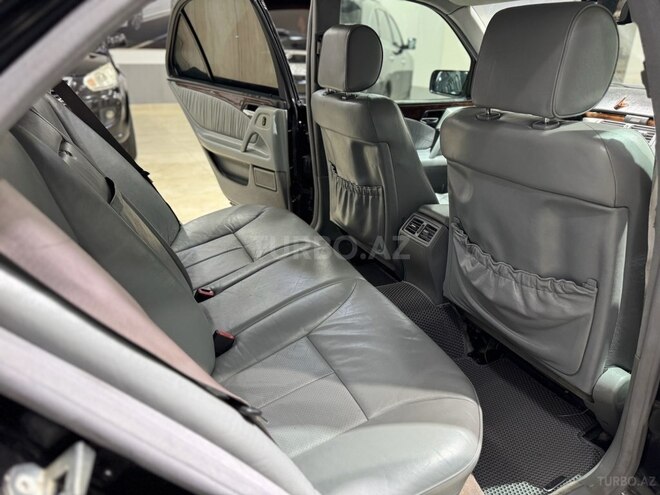 Mercedes E 220 d 1999, 297,000 km - 2.2 l - Bakı