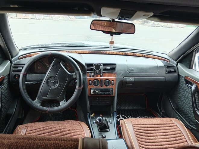 Mercedes C 180 1994, 592,162 km - 1.8 l - Bakı