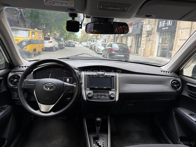 Toyota Corolla Fielder 2018, 110,000 km - 1.5 l - Bakı