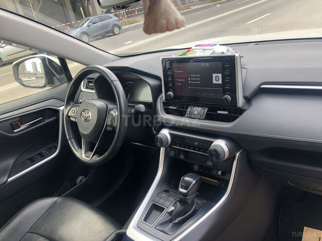 Toyota RAV4 2019, 89,900 km - 2.0 l - Bakı