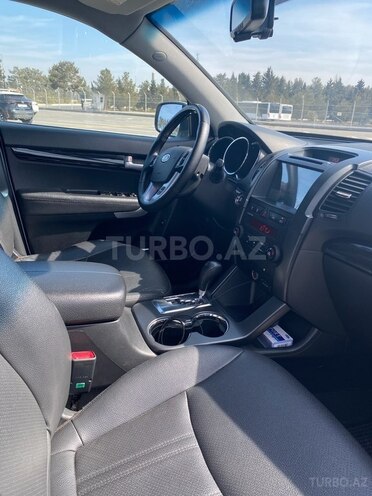 Kia Sorento 2011, 196,000 km - 2.0 l - Bakı