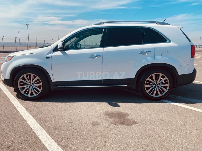 Kia Sorento 2011, 196,000 km - 2.0 l - Bakı