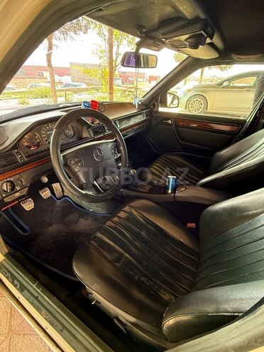 Mercedes E 200 d 1994, 180,000 km - 2.0 l - Sumqayıt