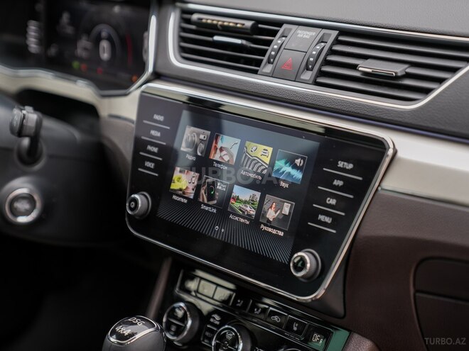 Skoda Superb 2021, 86,000 km - 2.0 l - Bakı