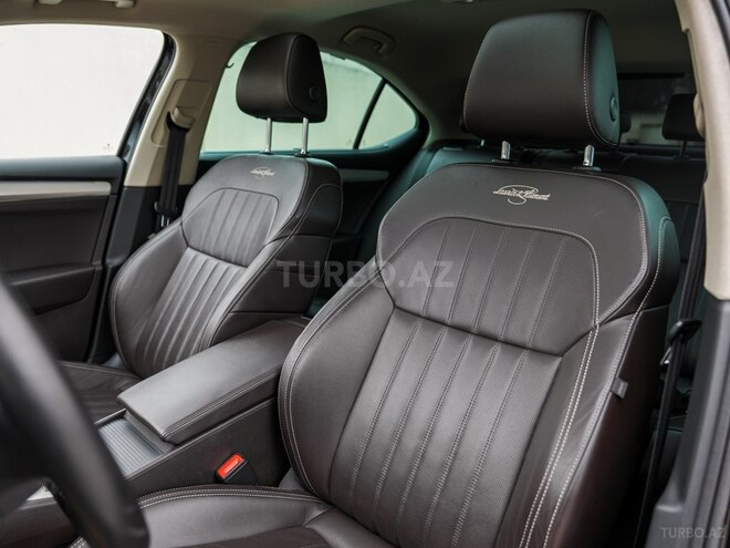 Skoda Superb 2021, 86,000 km - 2.0 l - Bakı
