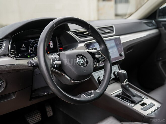 Skoda Superb 2021, 86,000 km - 2.0 l - Bakı