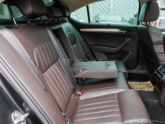 Skoda Superb 2021, 86,000 km - 2.0 l - Bakı
