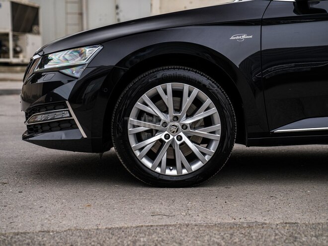 Skoda Superb 2021, 86,000 km - 2.0 l - Bakı