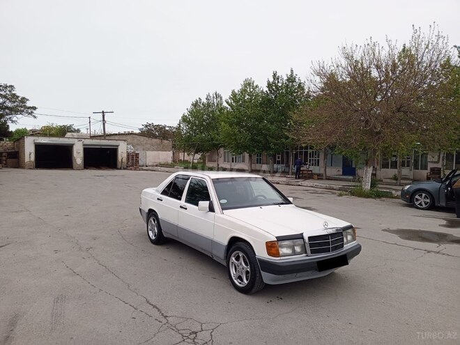 Mercedes 190 1991, 341,627 km - 2.0 л - Sumqayıt