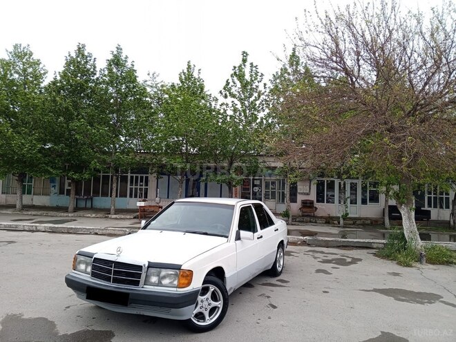Mercedes 190 1991, 341,627 km - 2.0 л - Sumqayıt