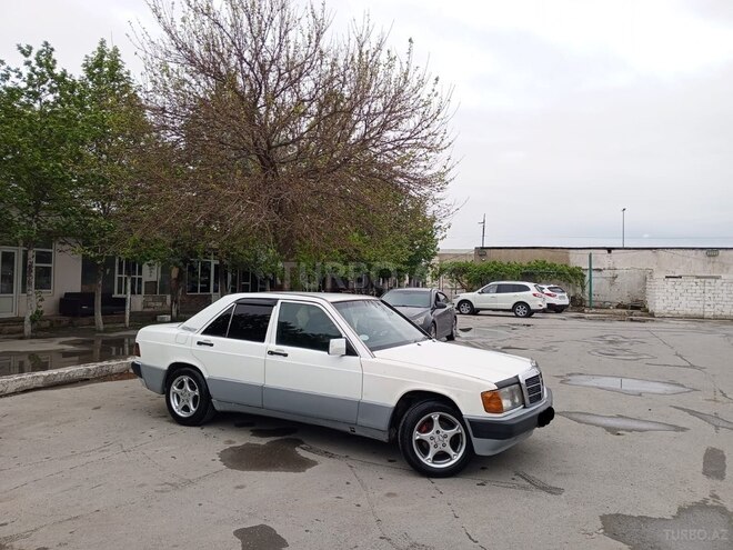 Mercedes 190 1991, 341,627 km - 2.0 л - Sumqayıt