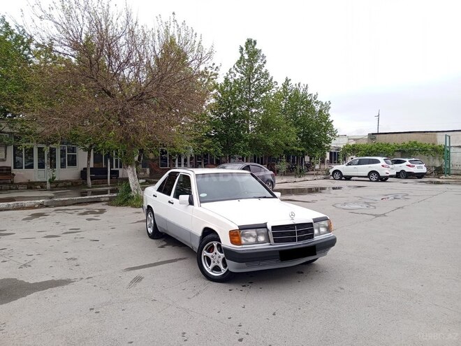 Mercedes 190 1991, 341,627 km - 2.0 л - Sumqayıt