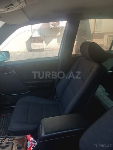 Mercedes C 230 1997, 259,000 km - 2.3 l - Bakı