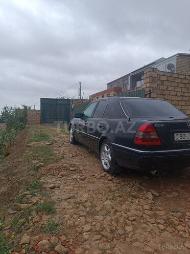 Mercedes C 230 1997, 259,000 km - 2.3 l - Bakı