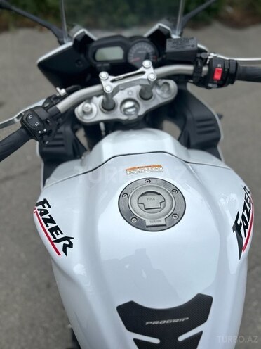 Yamaha  2012, 7,200 km - 1.0 л - Bakı