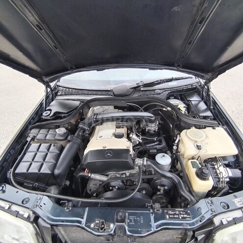 Mercedes C 180 1998, 325,000 km - 1.8 l - Bakı