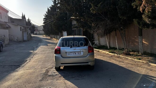 Toyota Corolla 2006, 300,000 km - 1.4 l - Bakı