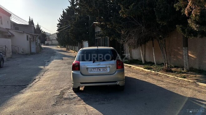 Toyota Corolla 2006, 300,000 km - 1.4 l - Bakı