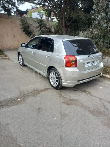 Toyota Corolla 2006, 300,000 km - 1.4 l - Bakı