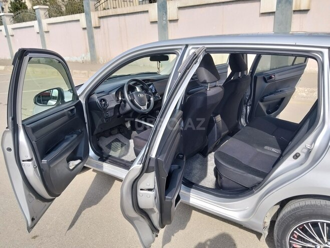 Toyota Corolla Fielder 2018, 171,000 km - 1.5 l - Bakı