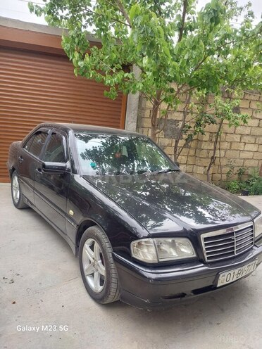 Mercedes C 200 1999, 325,421 km - 2.0 l - Bakı