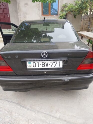 Mercedes C 200 1999, 325,421 km - 2.0 l - Bakı
