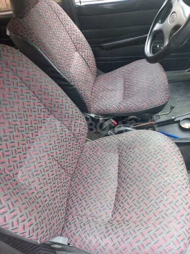 LADA (VAZ) 2106 2004, 95,000 km - 1.6 l - Quba