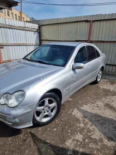 Mercedes C 240 2001, 383,000 km - 2.6 л - Bakı