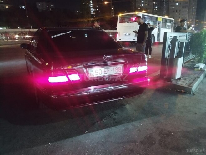 Mercedes E 250 1996, 525,000 km - 2.5 l - Xırdalan