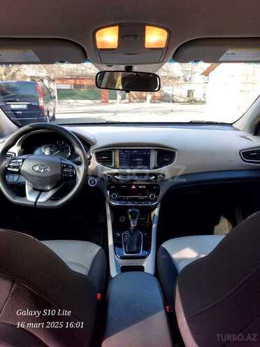 Hyundai IONIQ-3