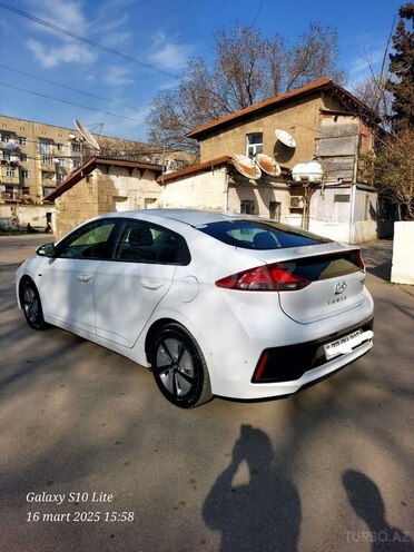 Hyundai IONIQ-9
