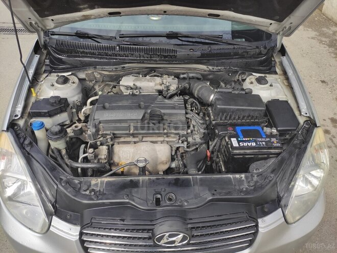 Hyundai Accent 2010, 300,000 km - 1.4 л - Bakı