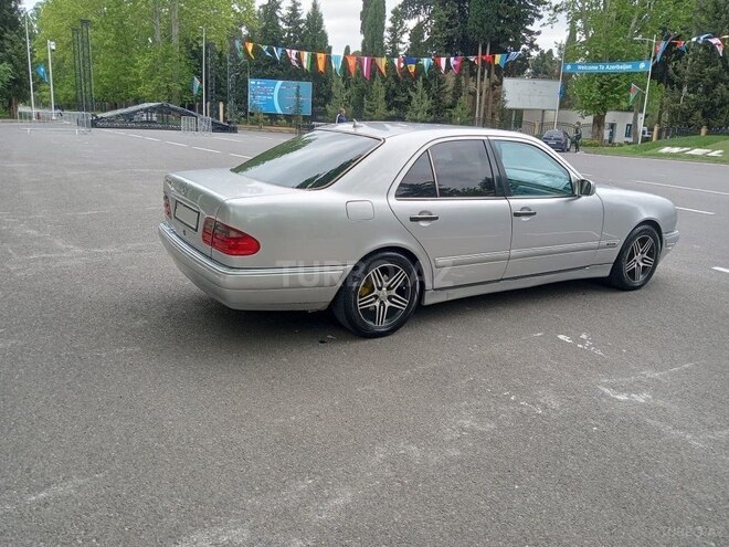 Mercedes E 240 1998, 456,756 km - 2.4 l - Mingəçevir