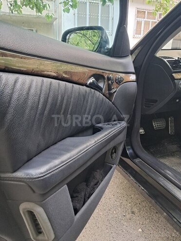 Mercedes E 320 2003, 322,744 km - 3.2 l - Bakı