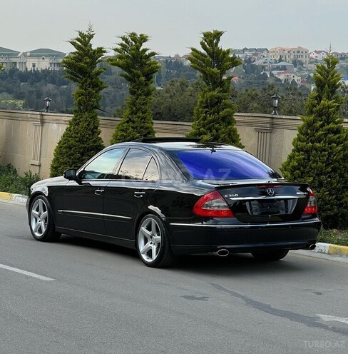 Mercedes E 320 2003, 322,744 km - 3.2 l - Bakı
