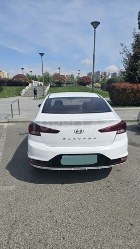 Hyundai Elantra 2019, 125,000 km - 1.6 л - Bakı
