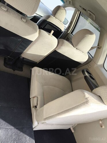 Mitsubishi Grandis 2004, 200,000 km - 2.4 л - Bakı