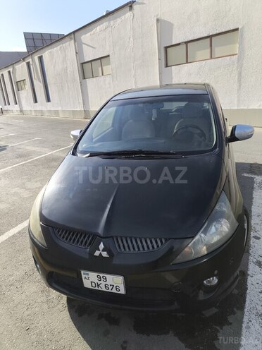 Mitsubishi Grandis 2004, 200,000 km - 2.4 л - Bakı