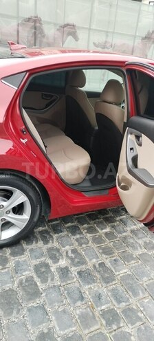 Hyundai Elantra 2015, 92,331 km - 1.4 л - Bakı