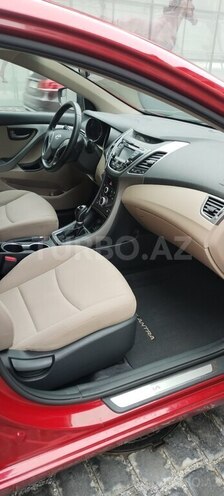 Hyundai Elantra 2015, 92,331 km - 1.4 л - Bakı
